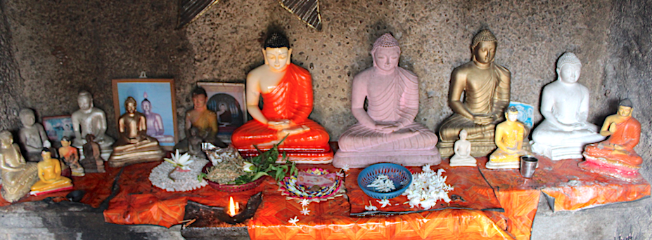 Buddha statues inside stupa